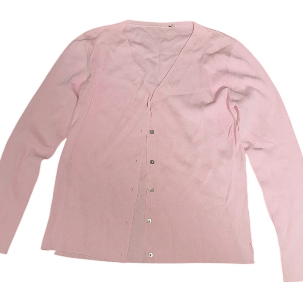 Pink button up top. Perfect condition.